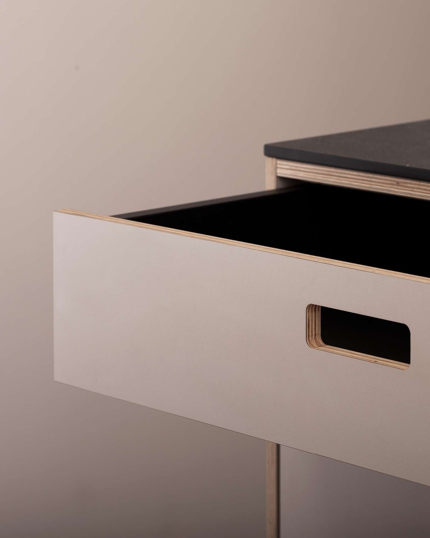 Tuhlla Bespoke OTA 4x5 Vertical4