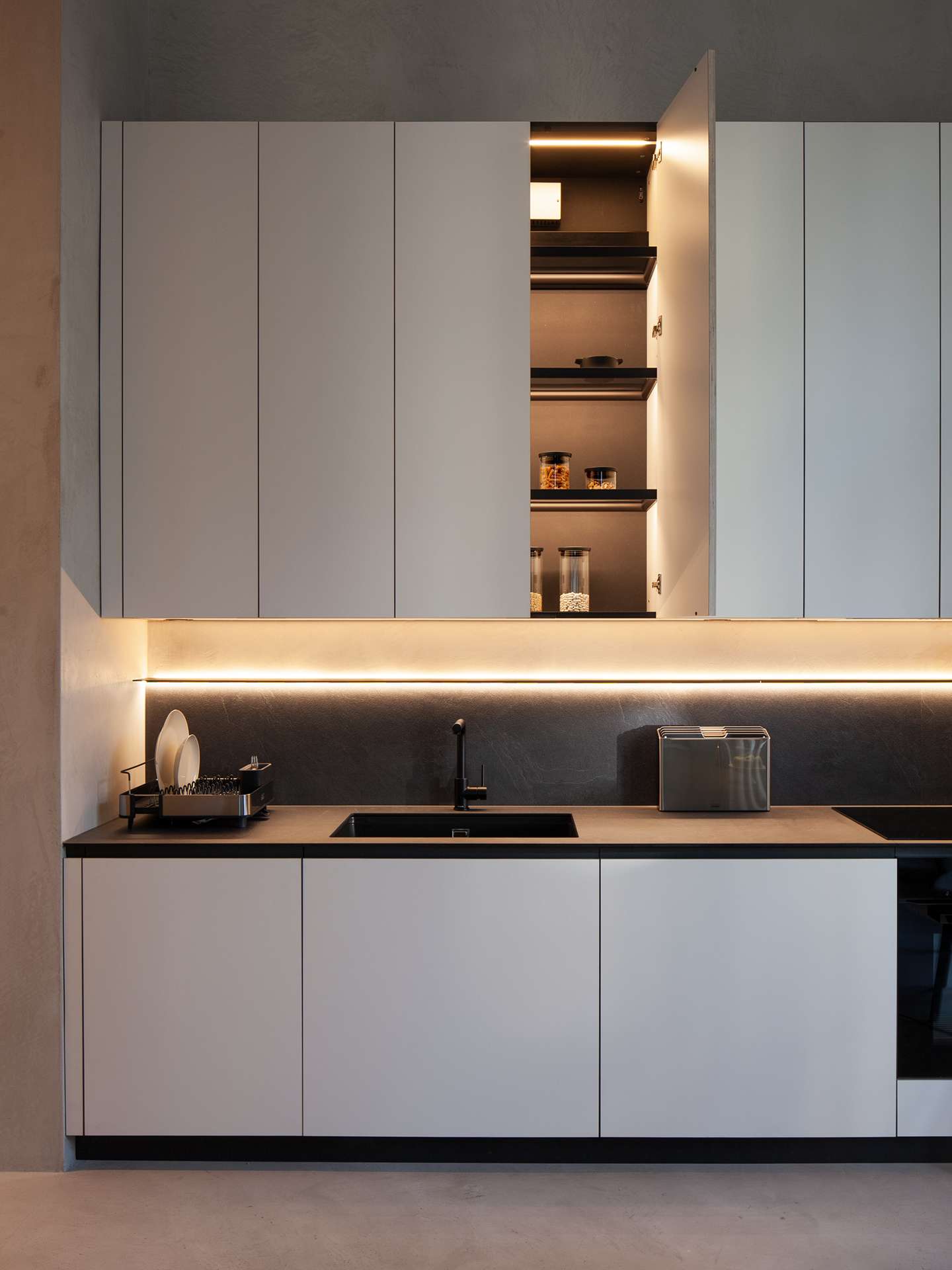 Tuhlla Bespoke PA01 3x4 Vertical 2